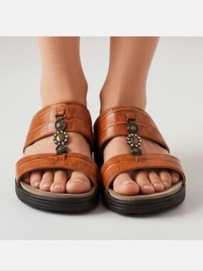 Dr. Comfort Womens Brown Sharon Embellished Faux Croc Slip On Sandals Size 7